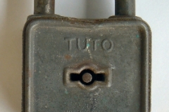 p1000765
