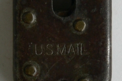 p1000823