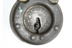 p1000828
